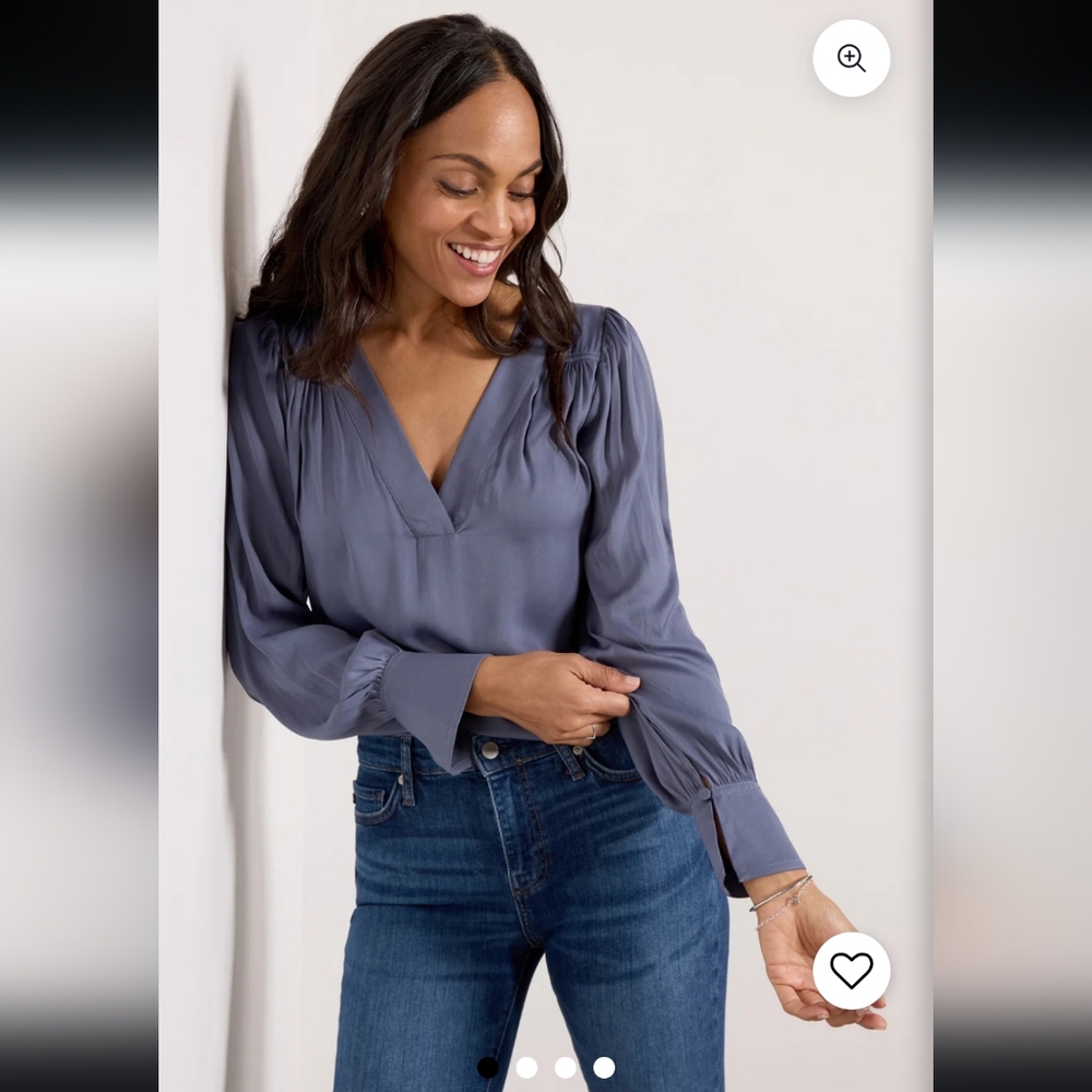 EVEREVE Mallory Gathered Satin Top  - S